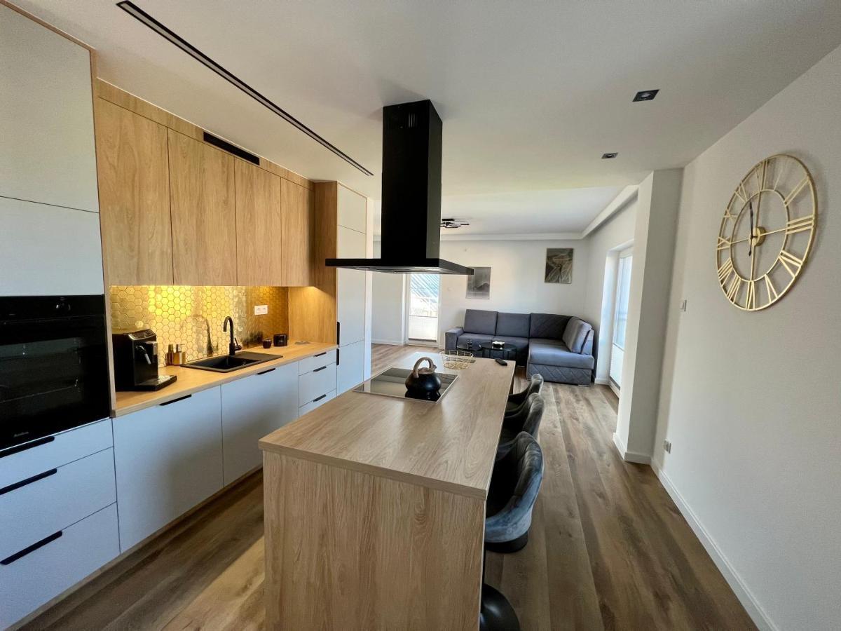 Zloty Apartment