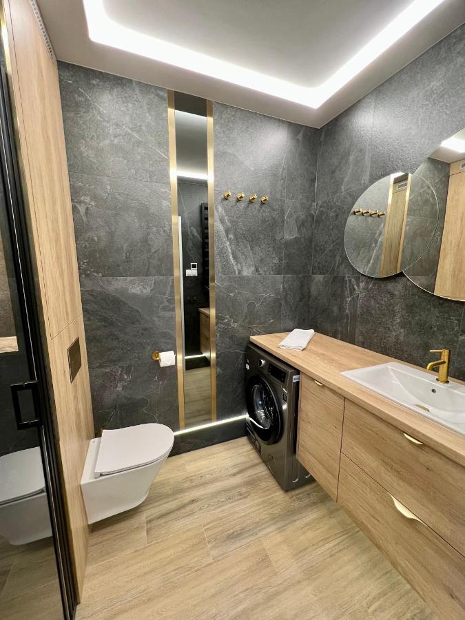 Zloty Apartment *